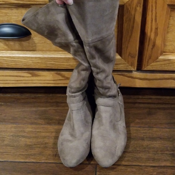 Unr8ed Shoes Womens Boots Poshmark